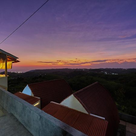 D Sebuluh Bungalow Batumadeg المظهر الخارجي الصورة