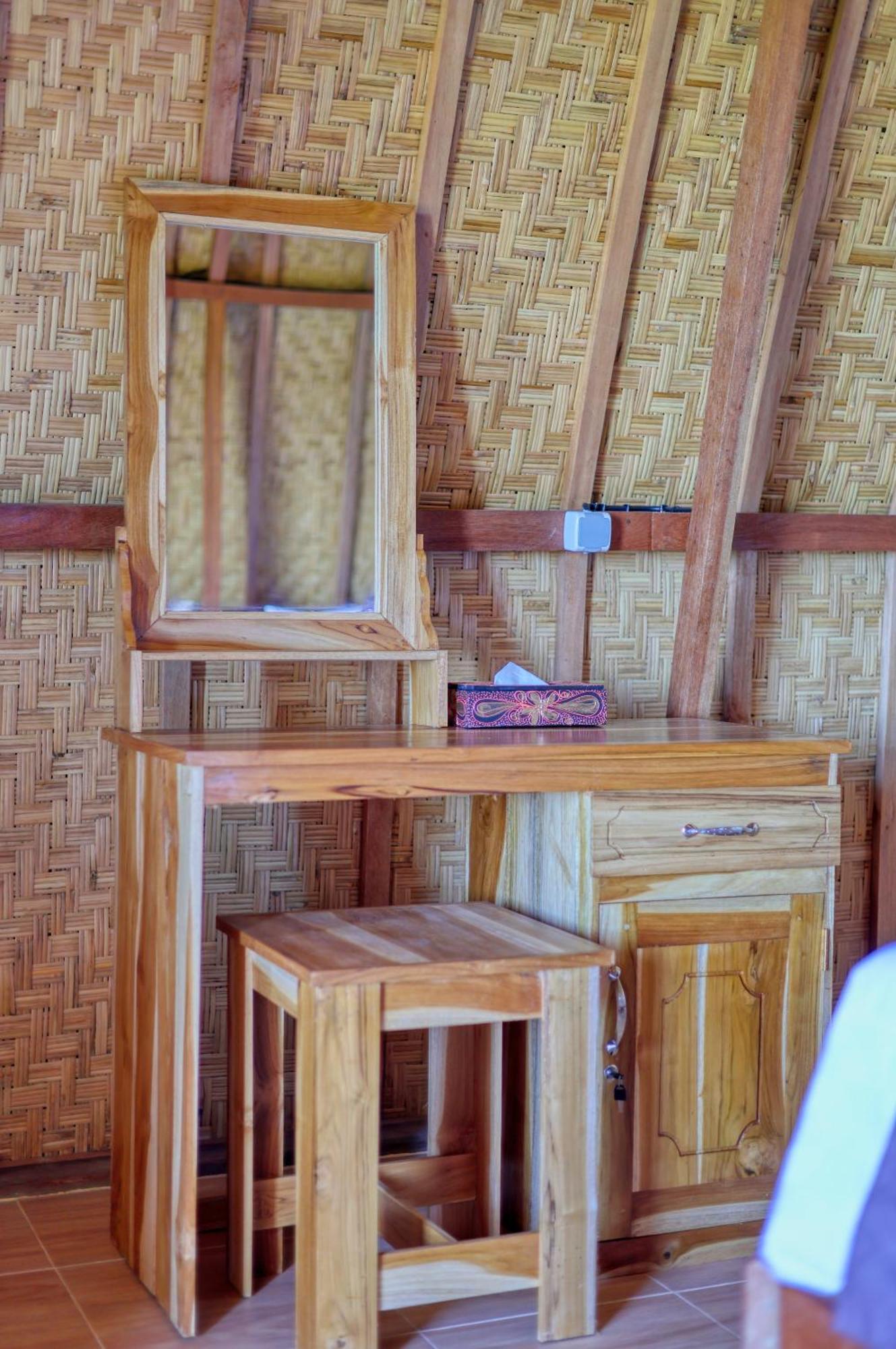 D Sebuluh Bungalow Batumadeg الغرفة الصورة