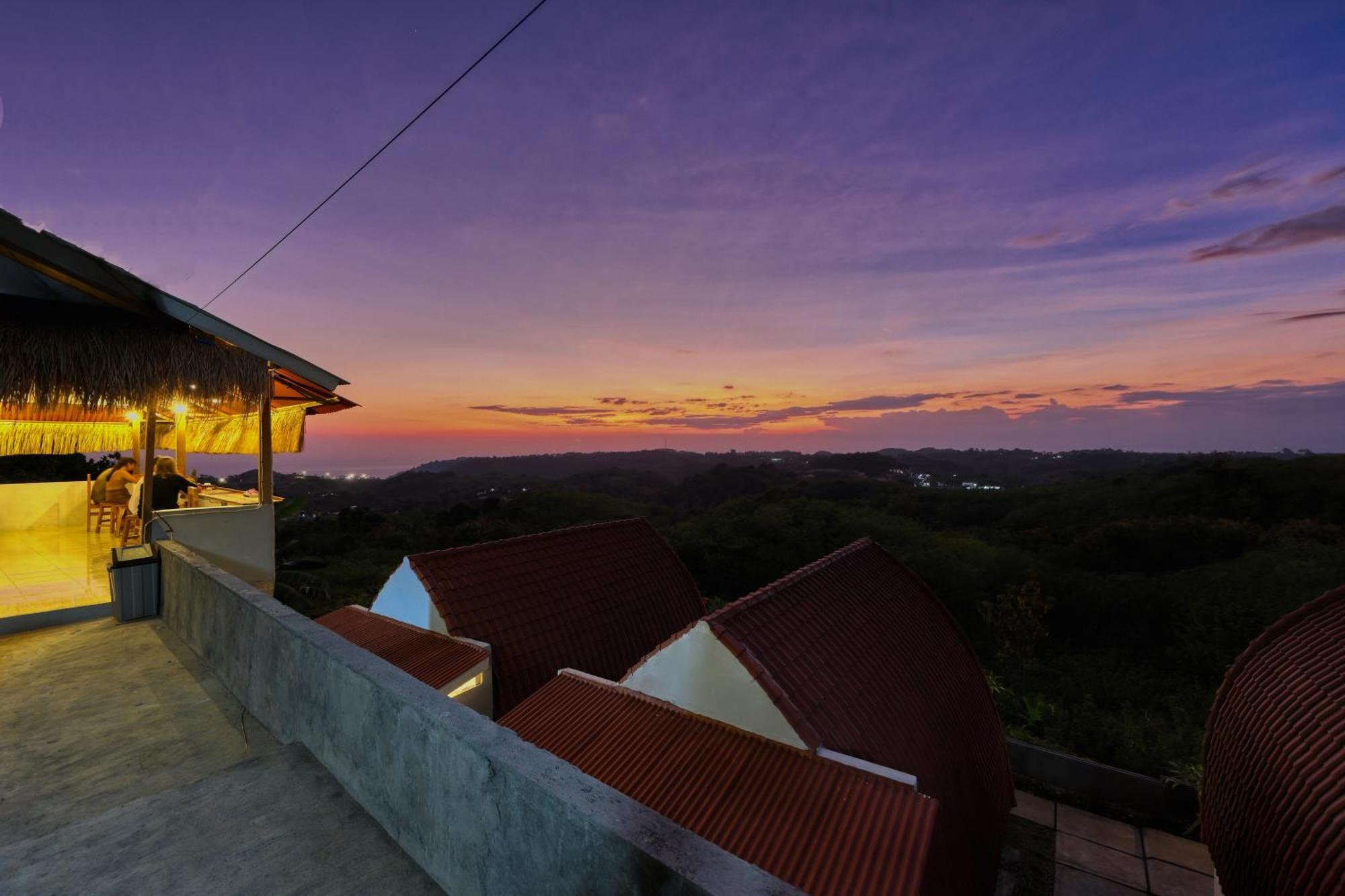 D Sebuluh Bungalow Batumadeg المظهر الخارجي الصورة